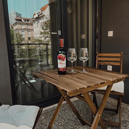 Elegant Escape Apartment II - City Centre Bratislava Ngoại thất bức ảnh