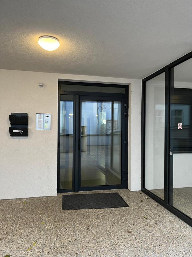 Elegant Escape Apartment II - City Centre Bratislava Ngoại thất bức ảnh