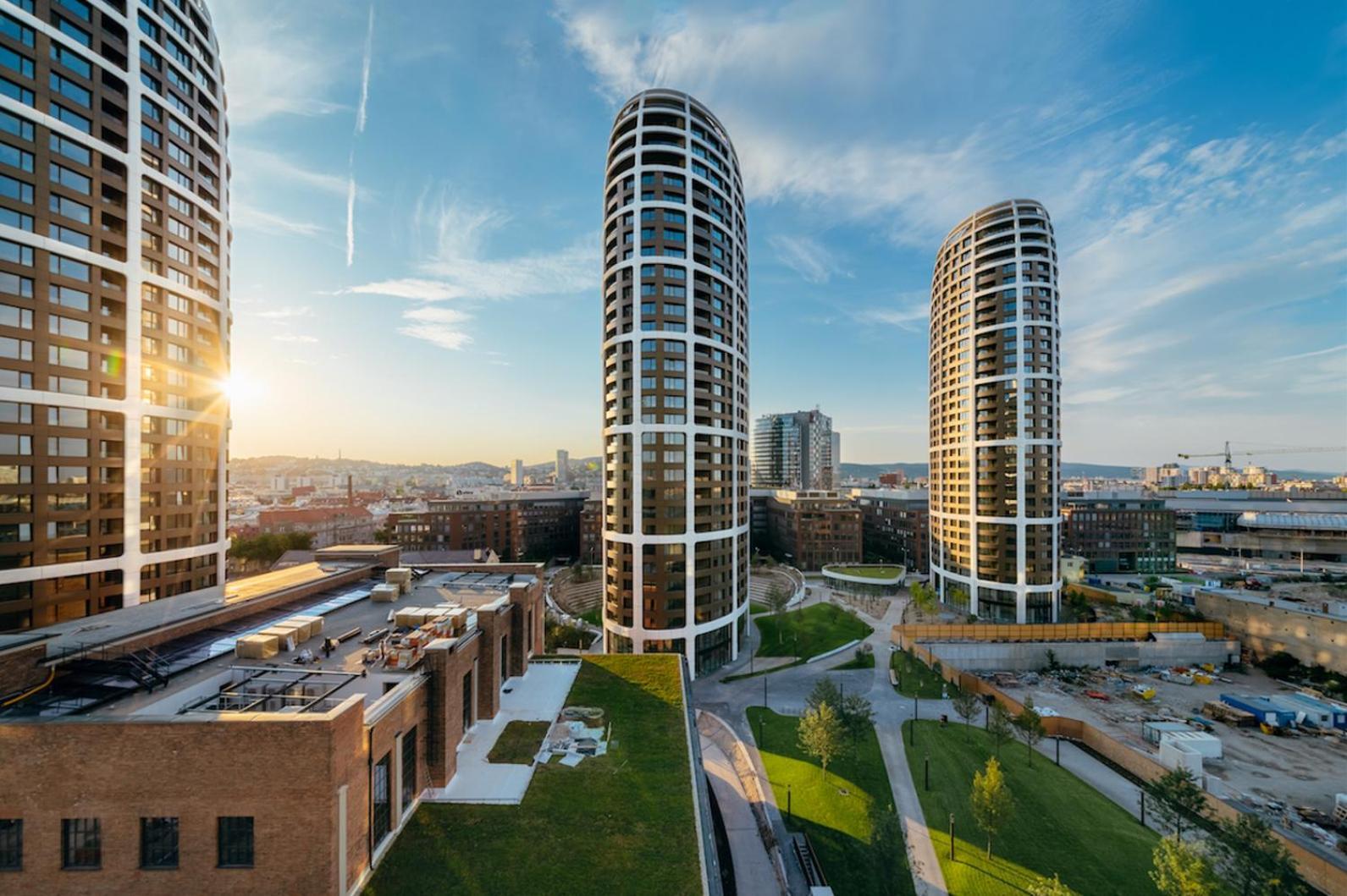 Elegant Escape Apartment II - City Centre Bratislava Ngoại thất bức ảnh